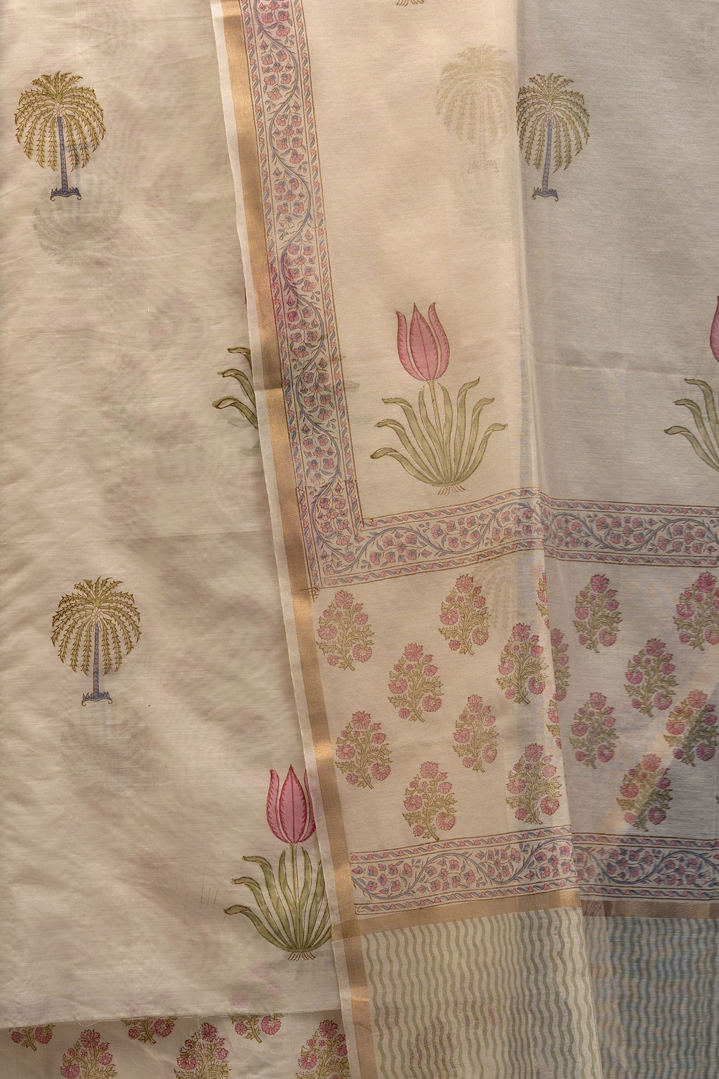 IVORY NOOR - Chanderi & Handblock Suit Set