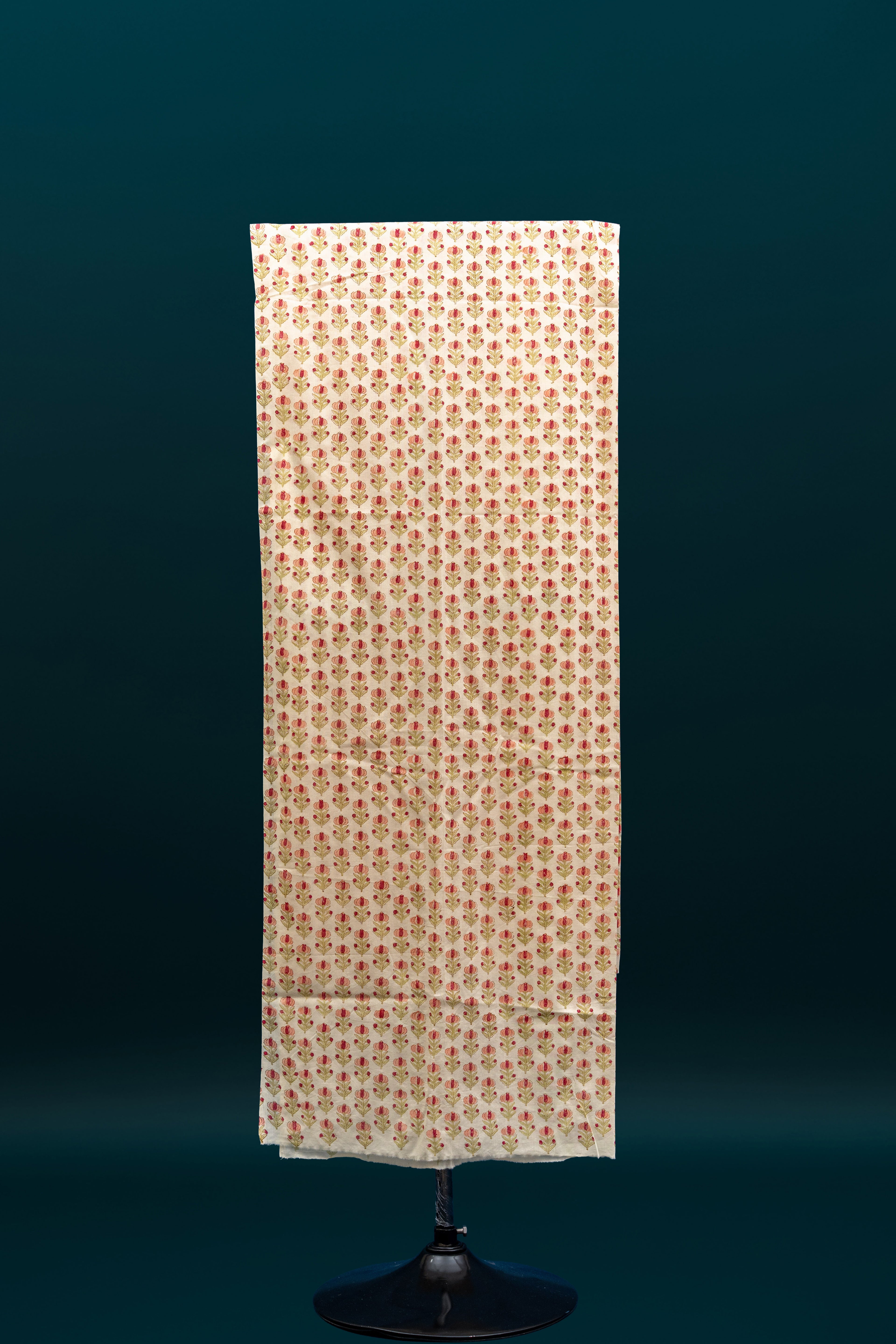 SHAAN–E–IVORY  – Chanderi & Handblock Suit Set