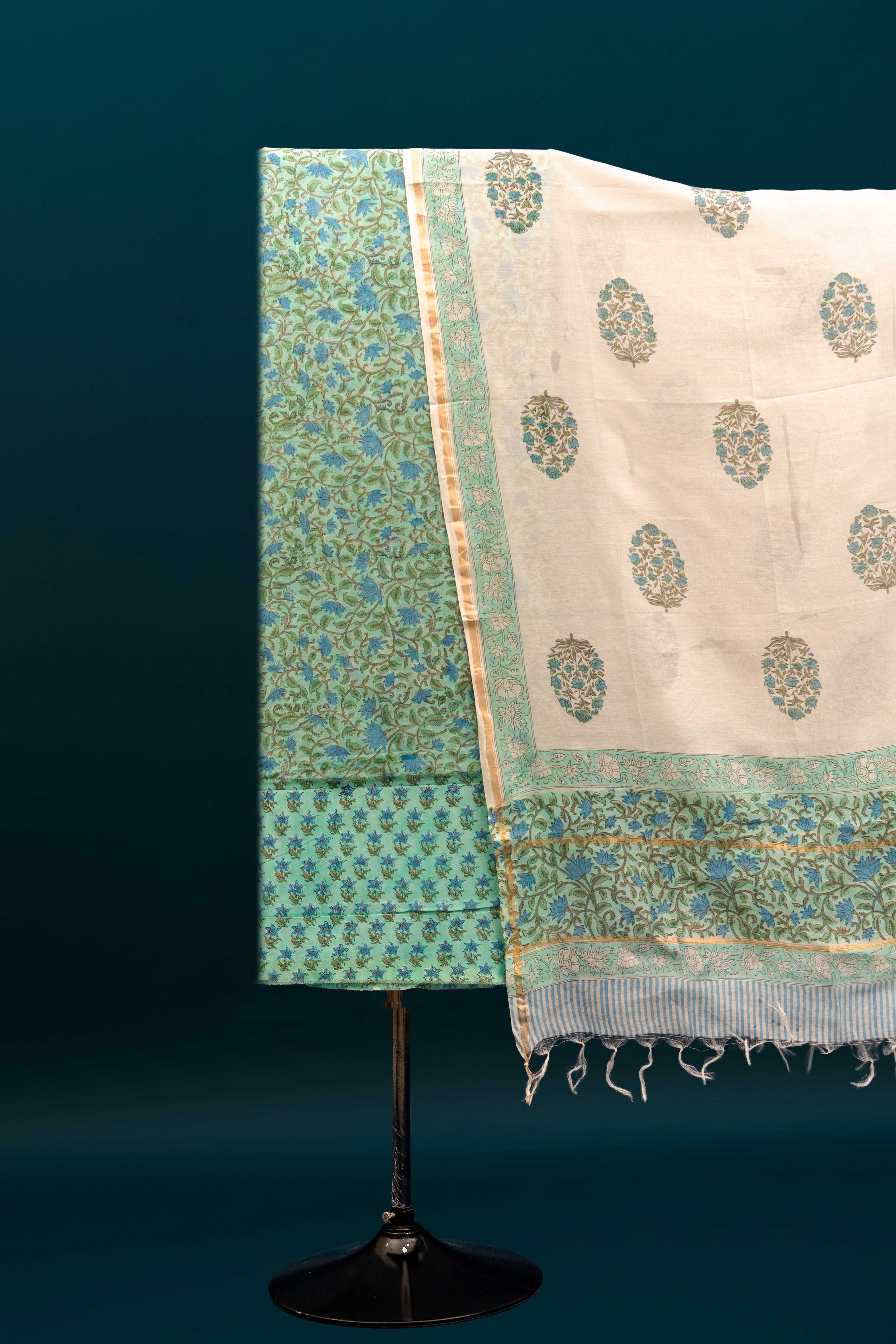 CHANDERI  CHARISMA – Chanderi & Handblock Suit Set