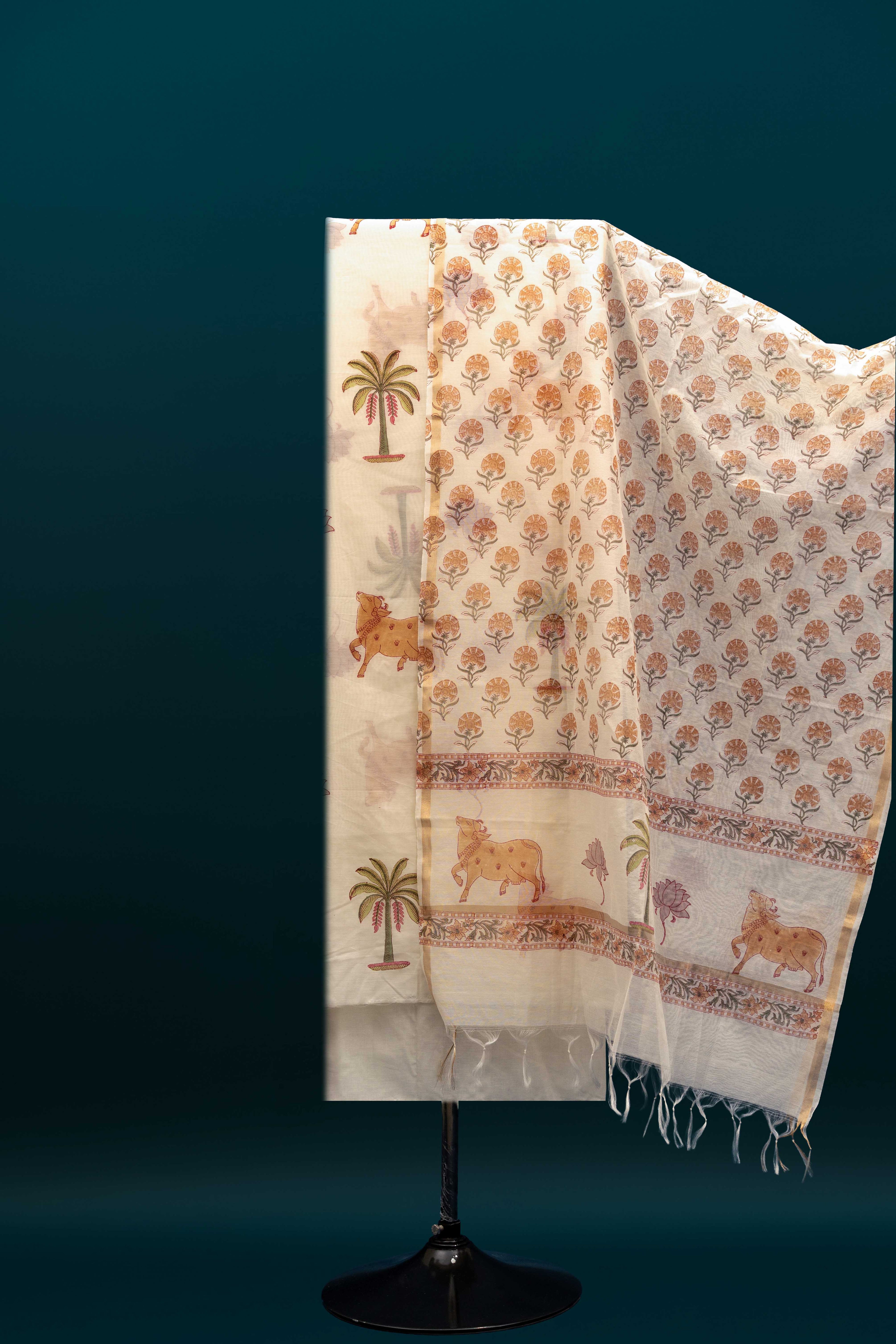 PICHWAI GLOW - Chanderi & Handblock Suit Set