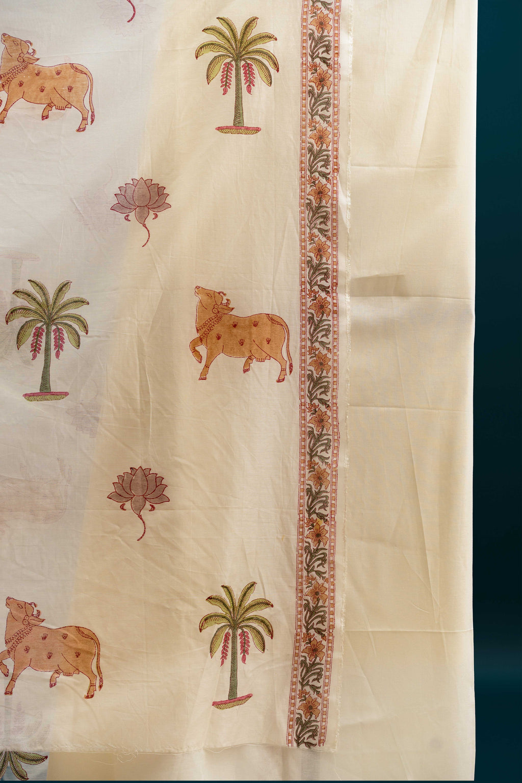 PICHWAI GLOW - Chanderi & Handblock Suit Set