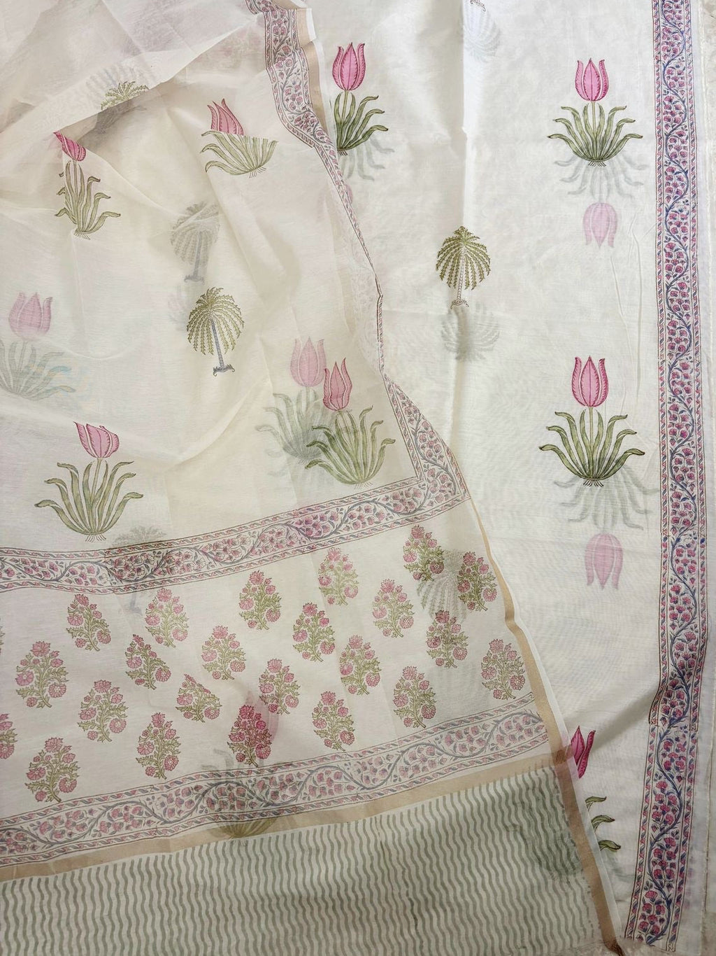 IVORY NOOR - Chanderi & Handblock Suit Set