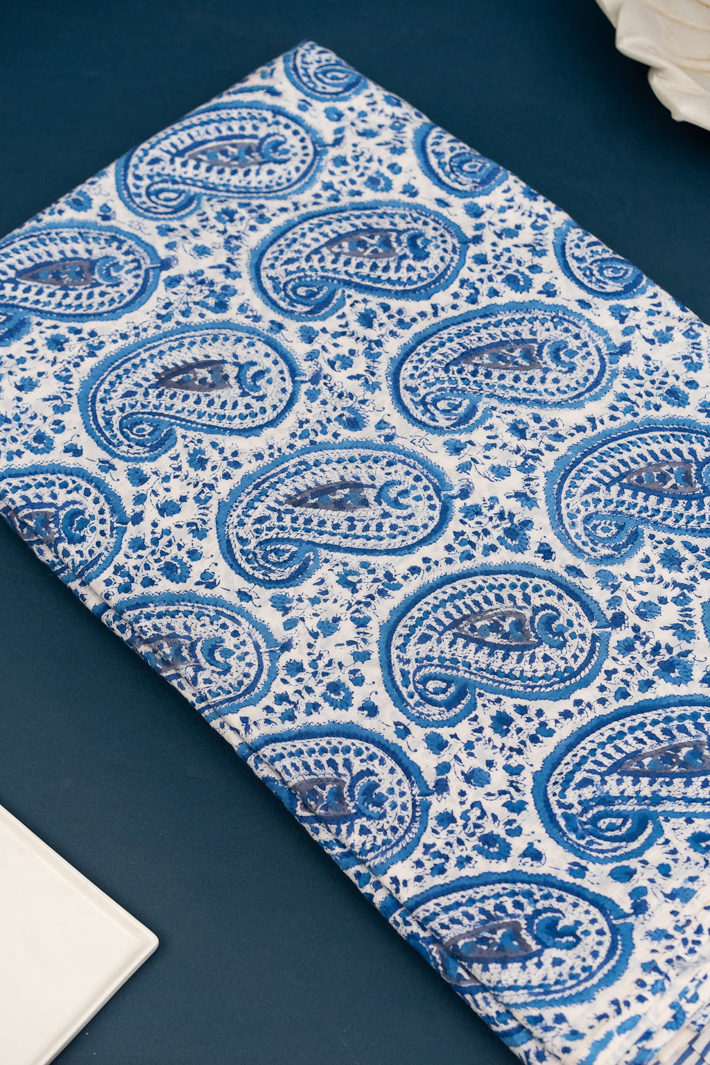 𝗦𝗔𝗣𝗣𝗛𝗜𝗥𝗘 𝗦𝗘𝗥𝗘𝗡𝗜𝗧𝗬 - Unstitched Cotton 60×60 Suit Set with Kota Doria Dupatta (3 Piece Fabric)