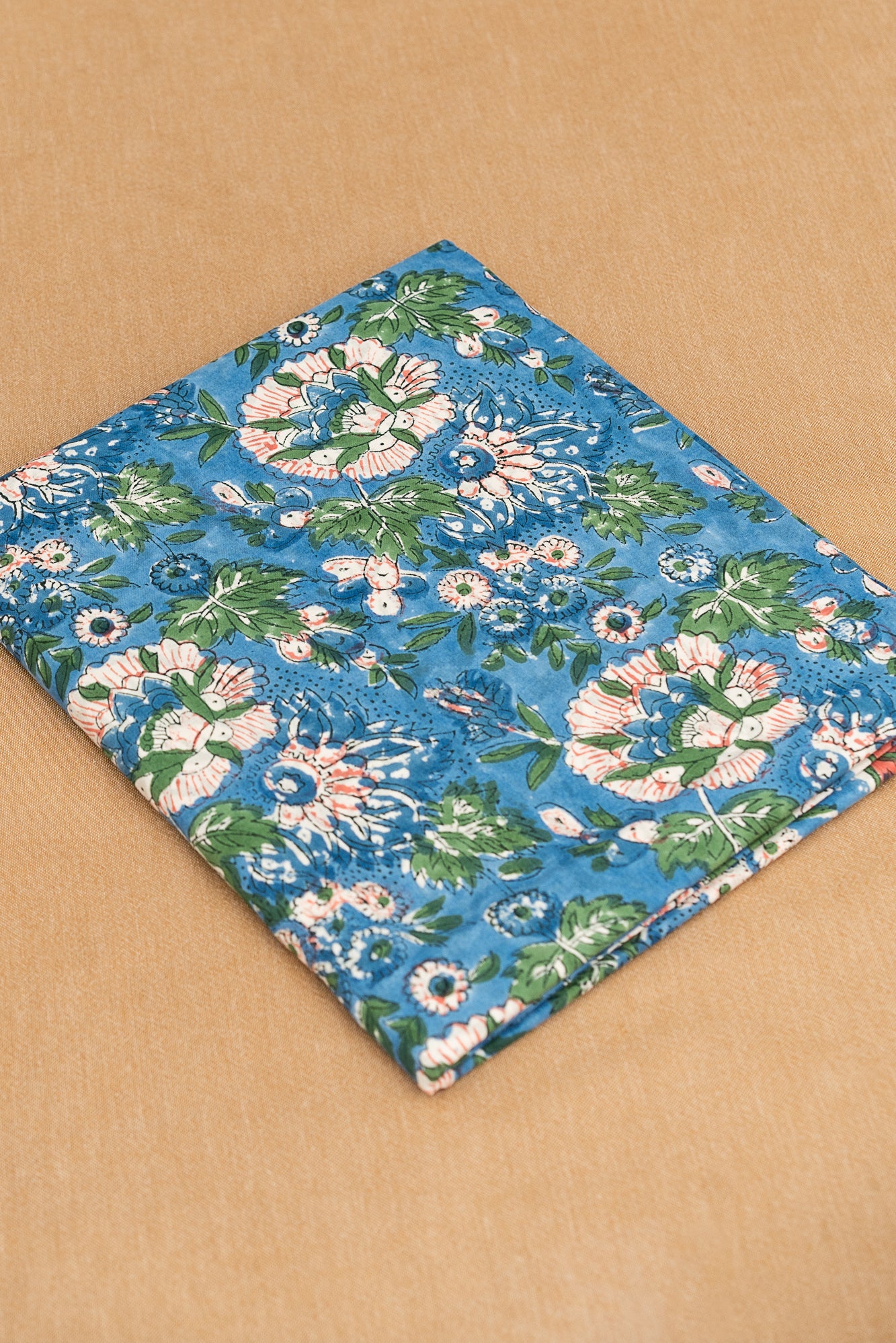 𝗙𝗢𝗥𝗘𝗦𝗧 𝗙𝗟𝗢𝗥𝗔 – Unstitched Cotton 60×60 Suit Set with Kota Doria Dupatta (3 Piece Fabric)