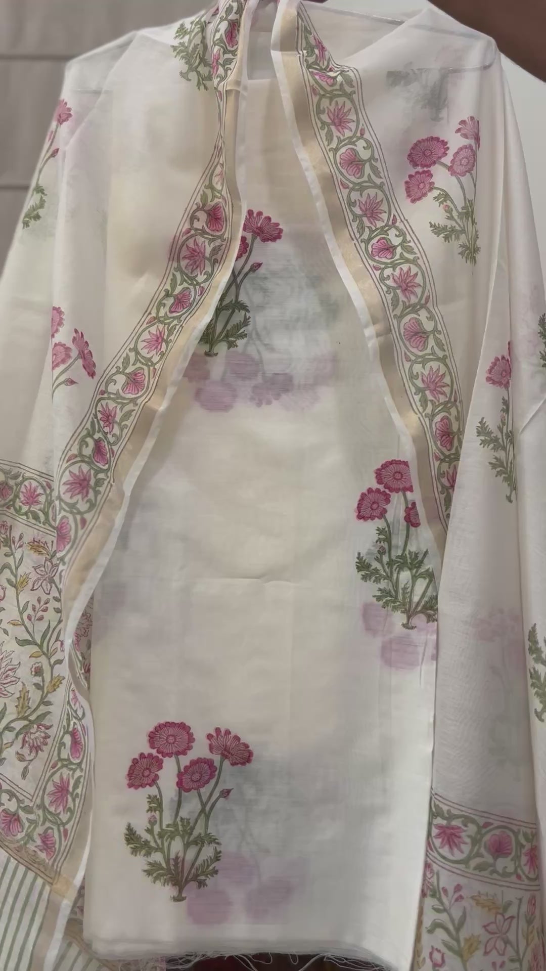 AABRO – Chanderi & Handblock Suit Set